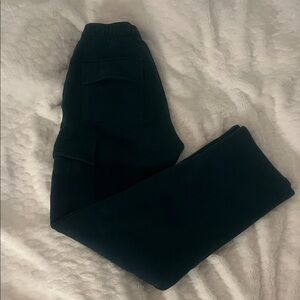 TNA Mega Cozy Fleece Cargo Sweatpants
“Pandora Green”